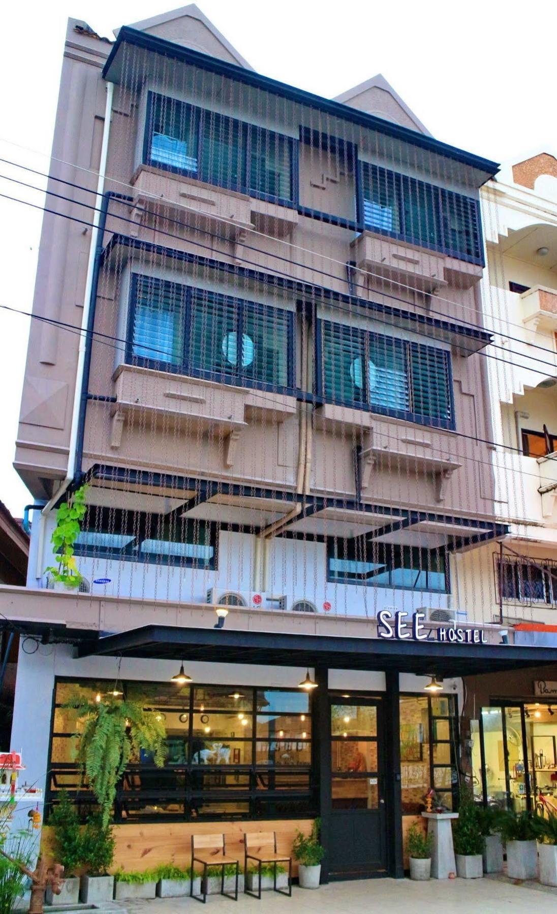 See Hostel Chiang Mai Bagian luar foto