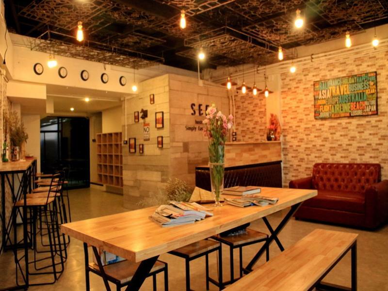 See Hostel Chiang Mai Bagian luar foto